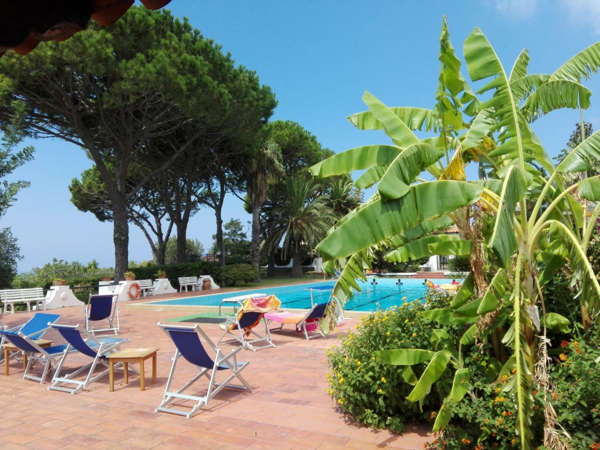 Villa Moma Giardino, Tennis E Piscina Panoramica Isquia Exterior foto